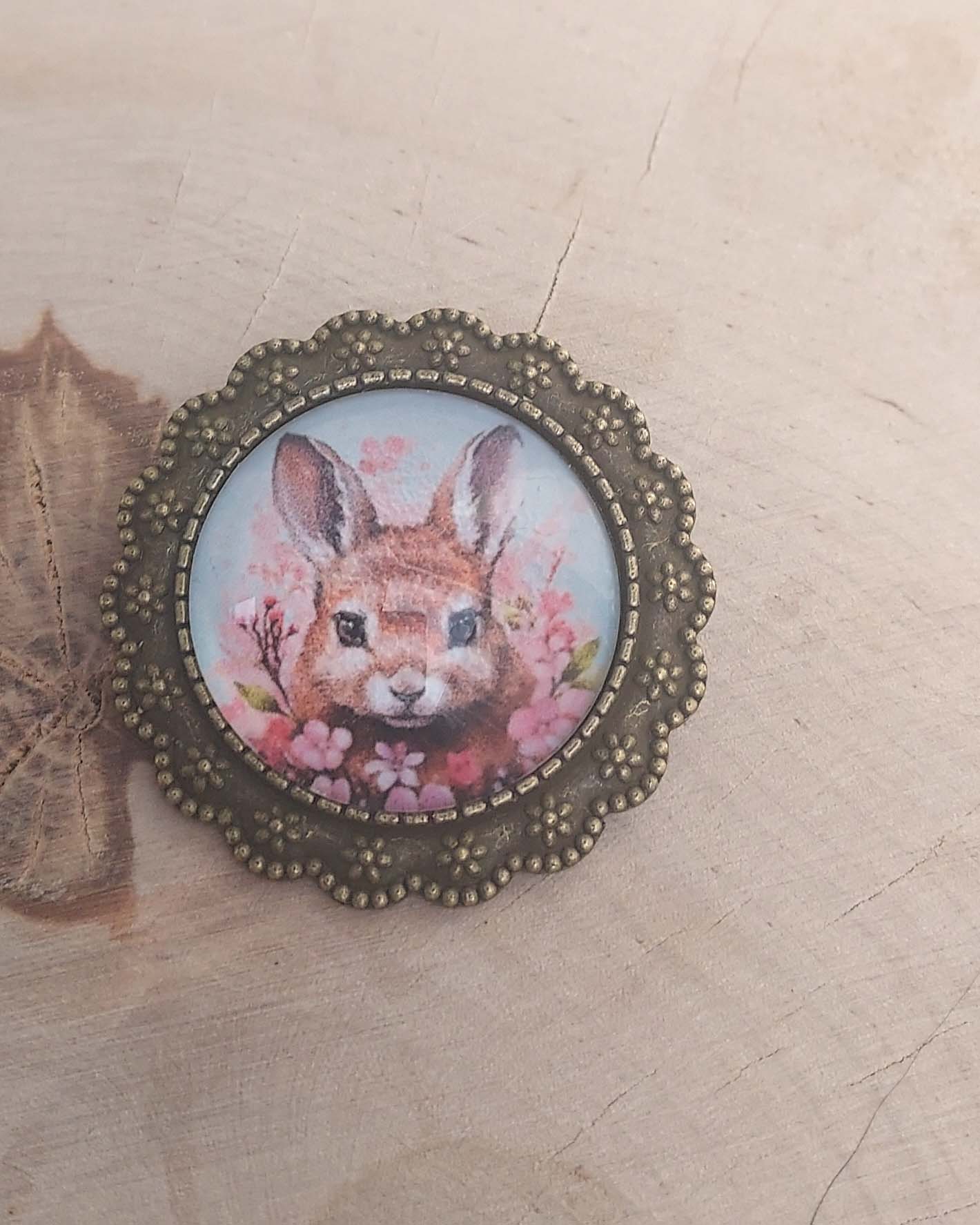 Broche cabochon en verre originale et artisanale