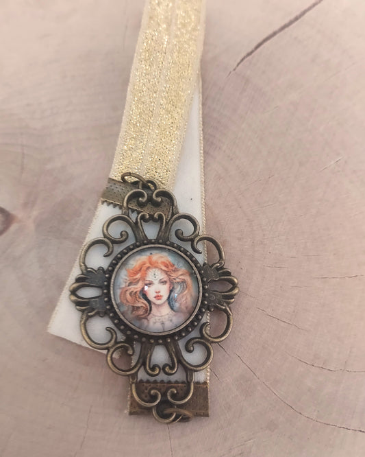 marque-pages cabochon artisanal avec élastique