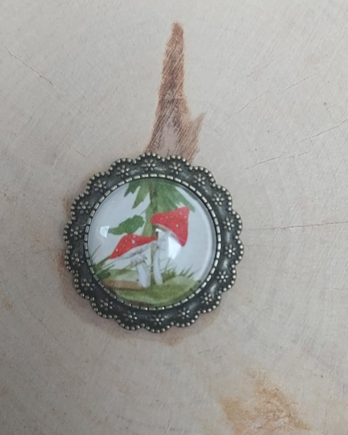 Broche Octobre