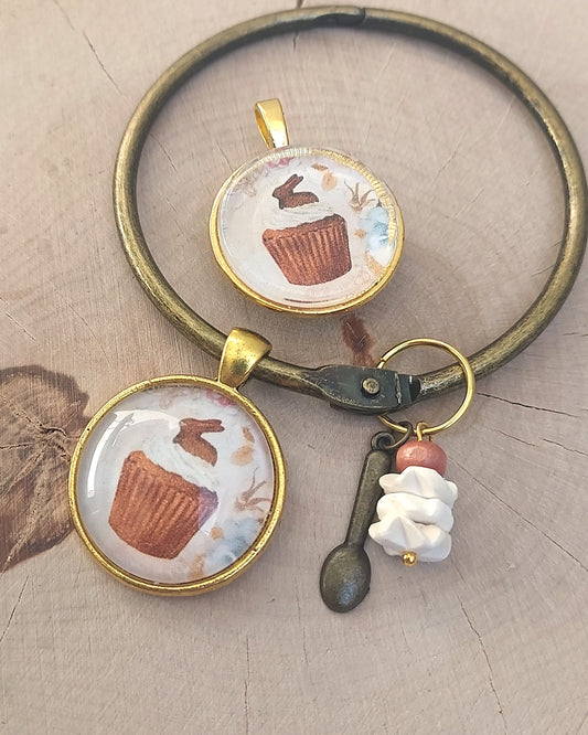 Garde-fils de broderie original et artisanal