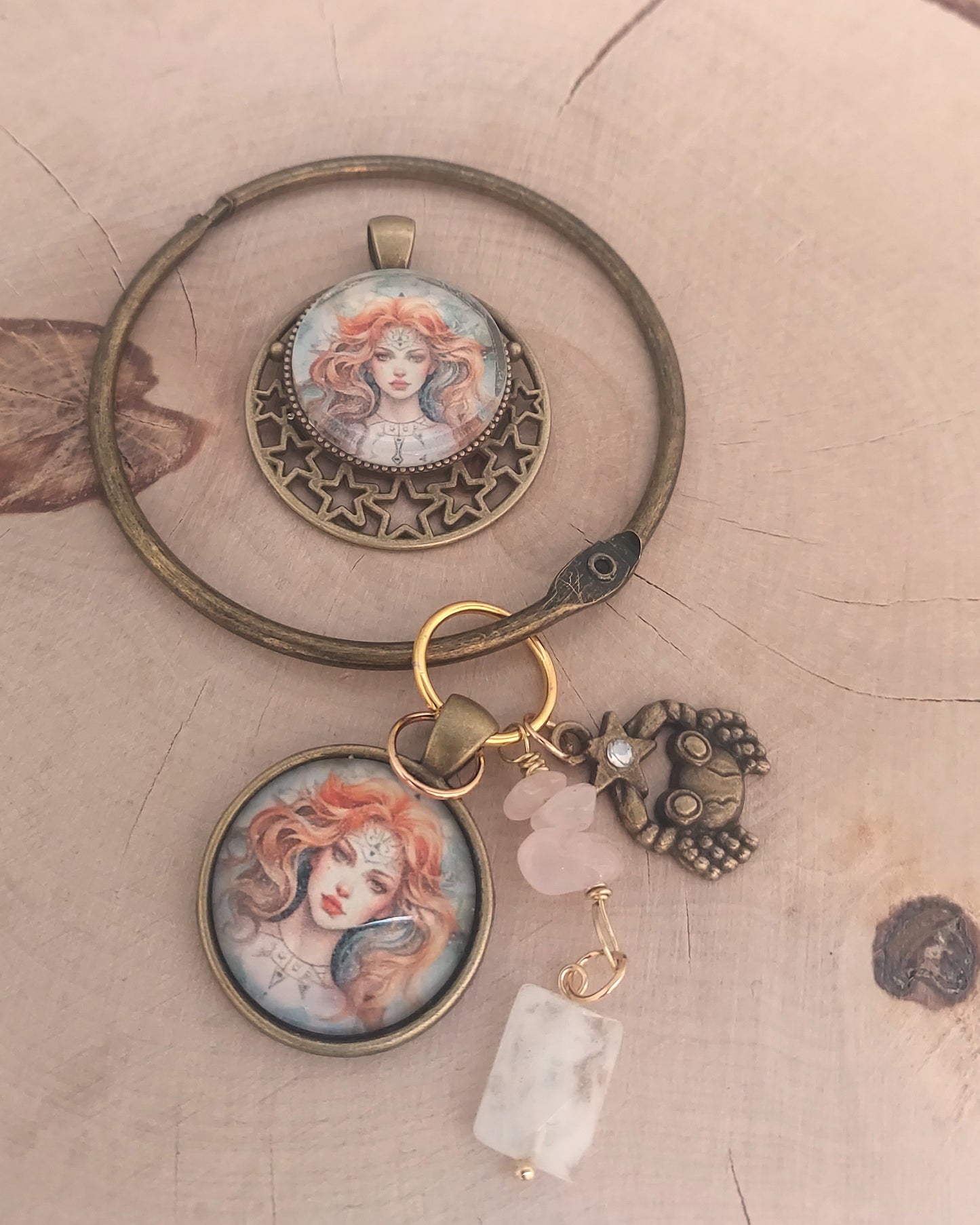 Garde-fils de broderie original et artisanal