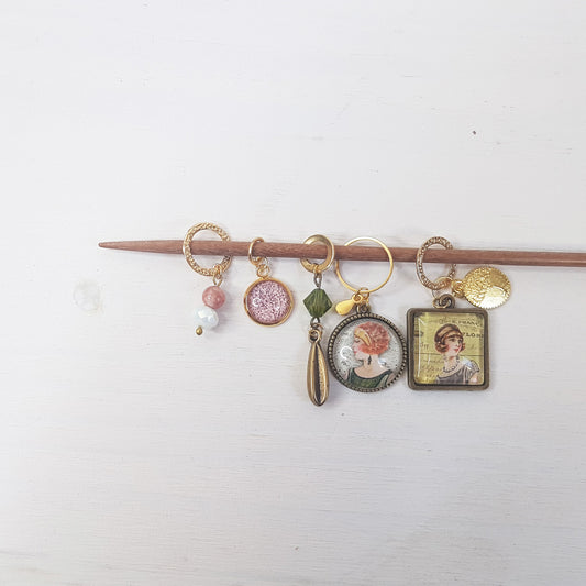 Knitting Jewelry - Agatha Markers