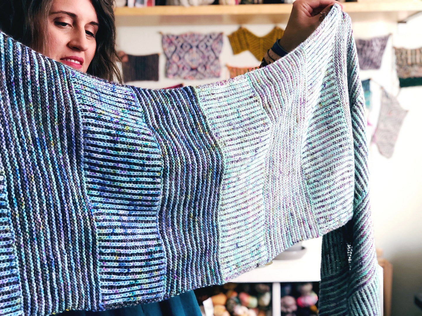 Briocomfort Stole knitting pattern from Knit Graffiti Designs