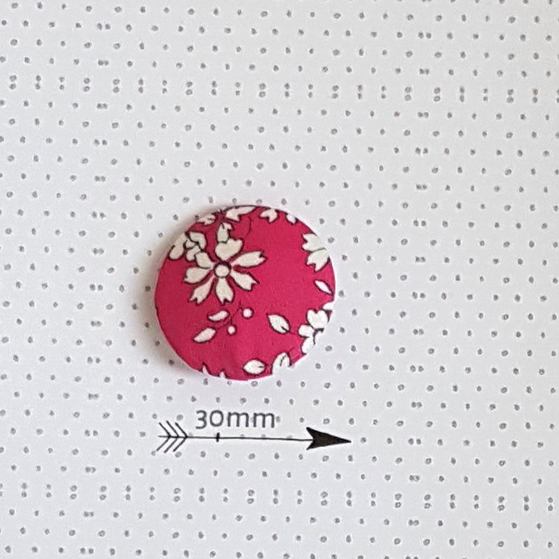 Boutons en tissu Liberty fleuri