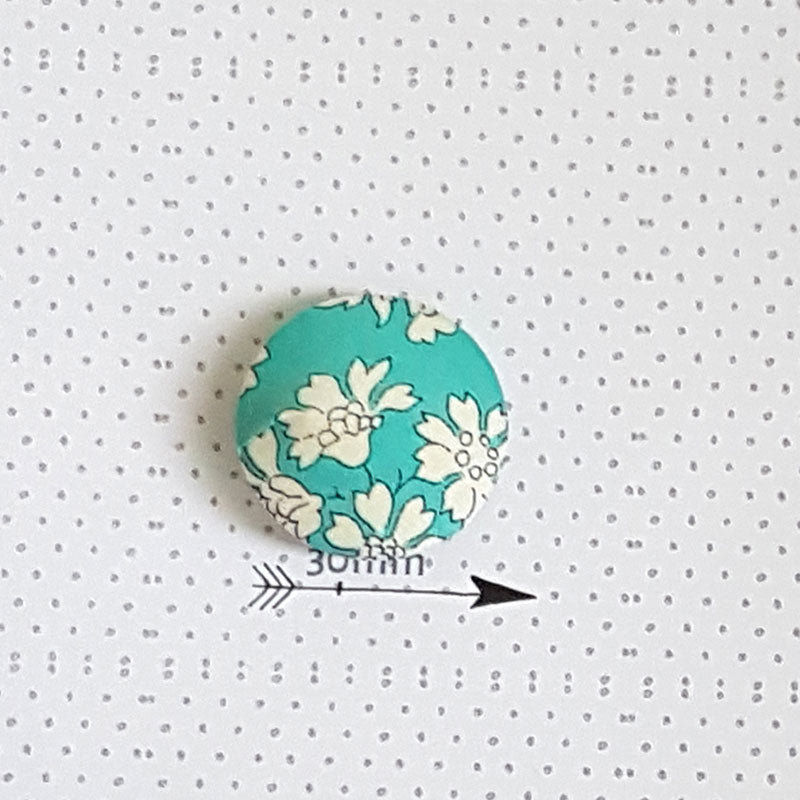 Boutons en tissu Liberty fleuri