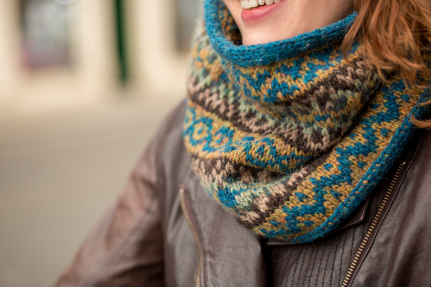 Patron tricot col jacquard Pyukkleen par Ysolda Teague