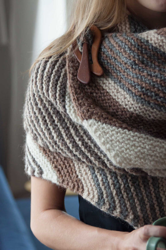 patron tricot châle Rivers de Very Shannon en Français