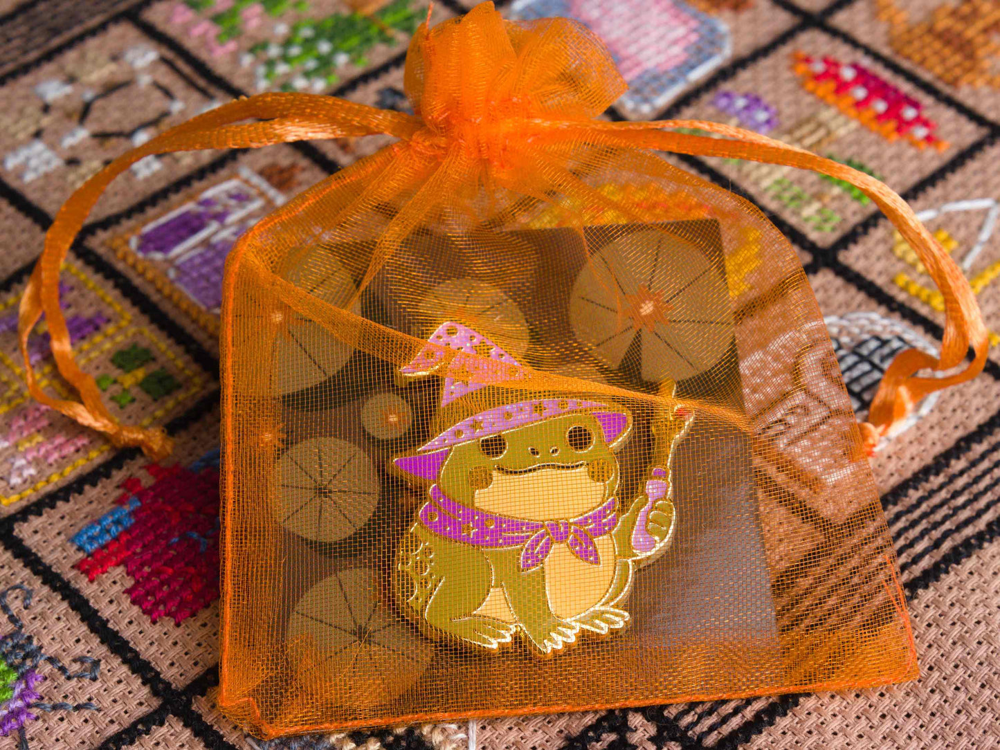 Stitchonomy - Aimant de Brodeuse Sorcier Grenouille