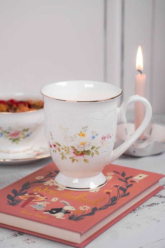 Chapitre 4 - Tasse Jardin Anglais en porcelaine fine