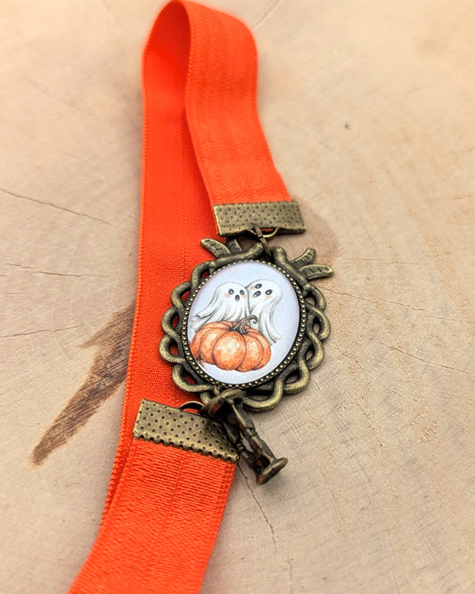 📖 Marque-page cabochon – Le Bal des Esprits