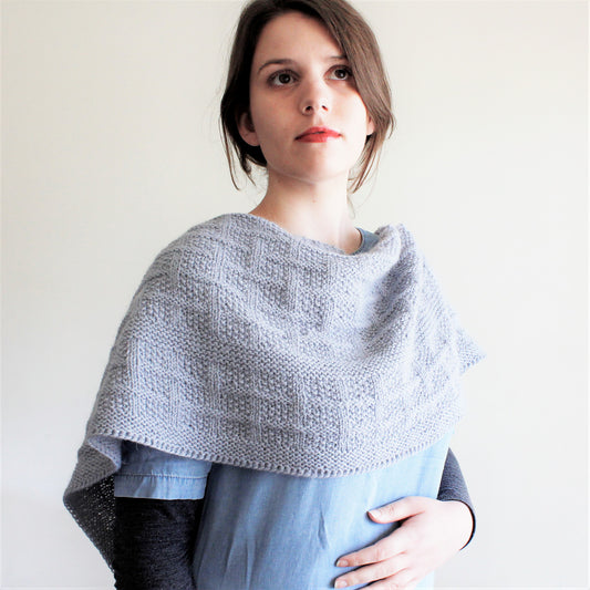 patron tricot châle Bendigo de The Sweater Collective en Français