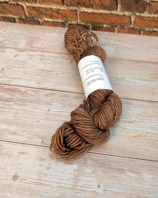 🧵 Mini écheveau teint à la main - Socquettes Caramel