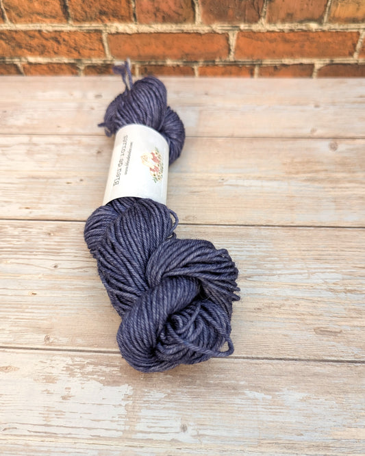 🧵 Mini écheveau teint à la main - Mérinos Chardon