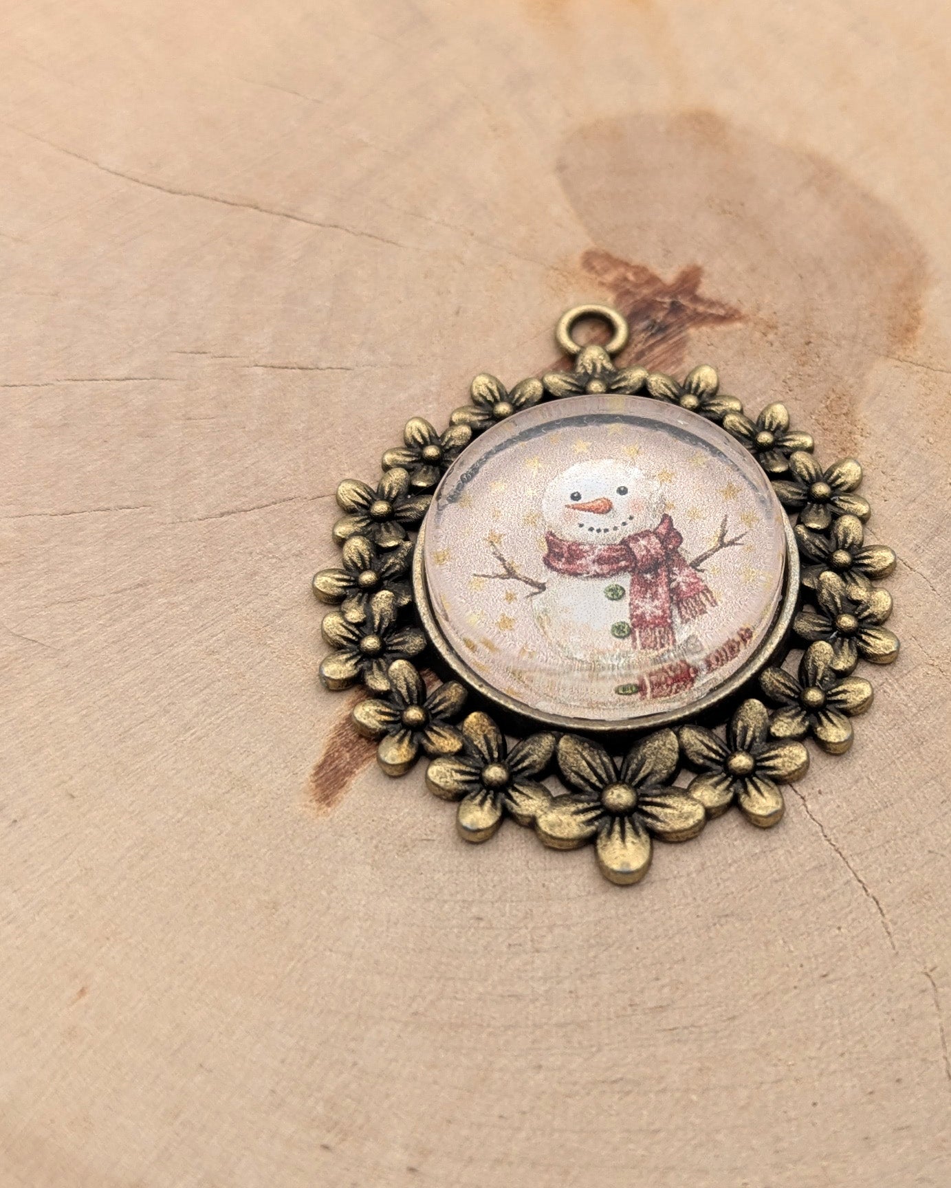 🧷 Aimant de brodeuse – Flocons et Pompon