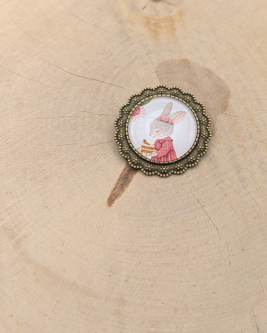 🎀 Broche – L'Anniversaire de Lucette