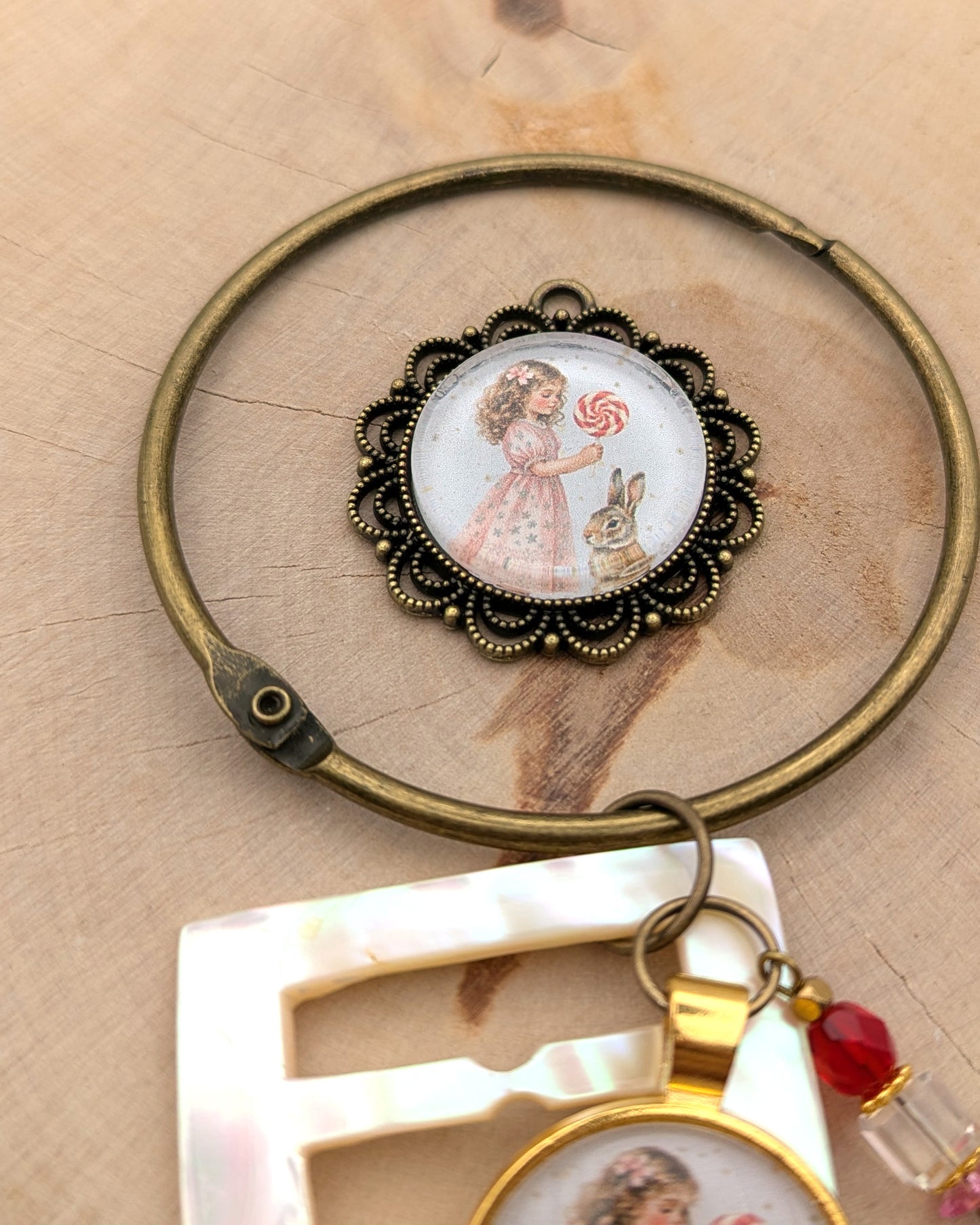 🧷 Aimant de brodeuse – Hiver Poudré