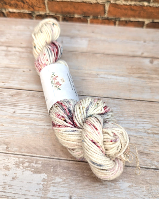 🧵 Mini écheveau teint à la main - Tempête sous la serre