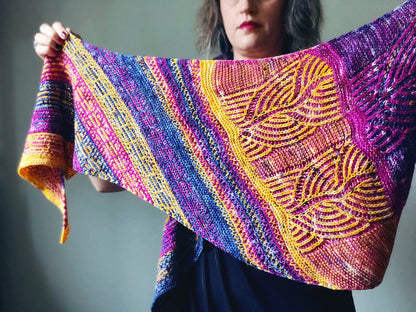 Arcana shawl knitting pattern from Knit Graffiti Designs