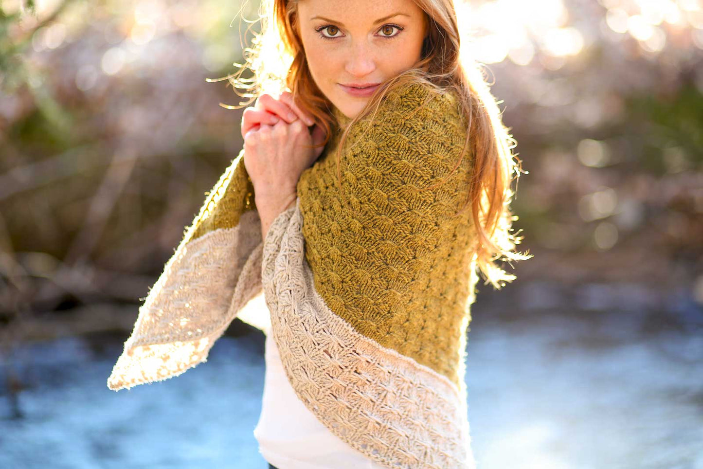 Amberle shawl knitting pattern from Very Shannon