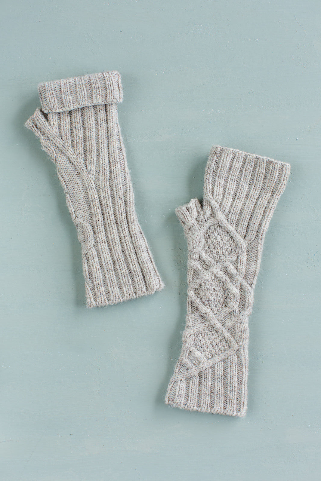 Knitting pattern for Inglis cable mittens by Ysolda Teague