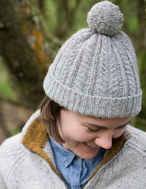Liab hat knitting pattern by Ysolda Teague