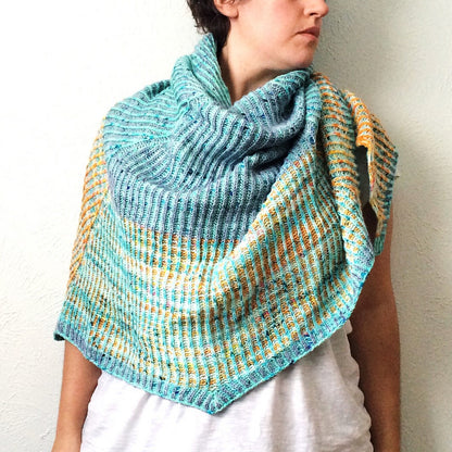 Sonnen shawl knitting pattern from Knit Graffiti Designs