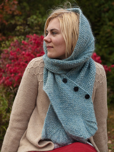 Peaks Island Hood hooded scarf knitting pattern by Ysolda Teague
