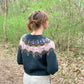 Patron tricot pull Pink Moon par This Bird Knits Designs