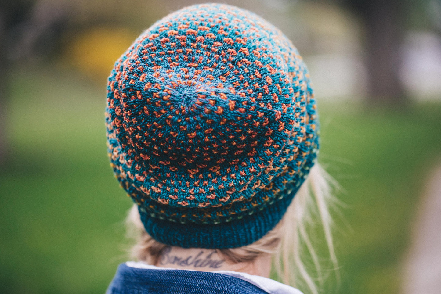 Shiftalong hat knitting pattern by Andrea Mowry